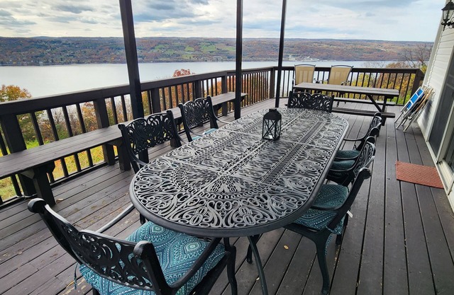 Amazing Family Home overlooking Seneca Lake and Watkins Glen