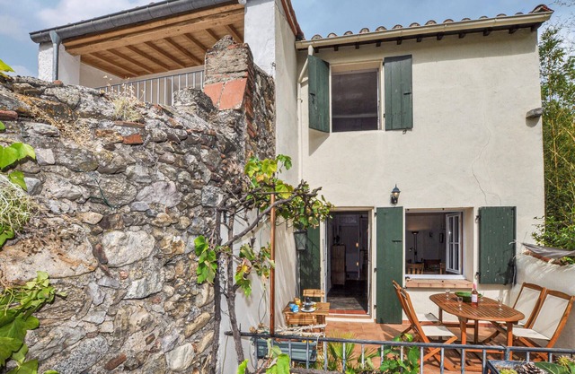 Amazing home in CERET with WiFi