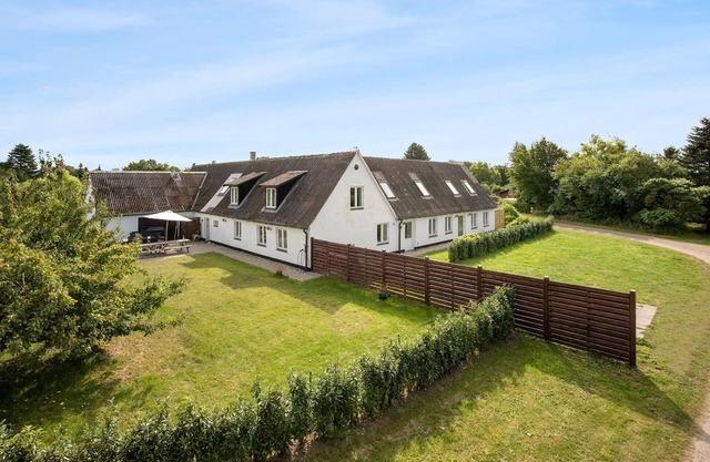 Amazing home in Føllenslev with WiFi