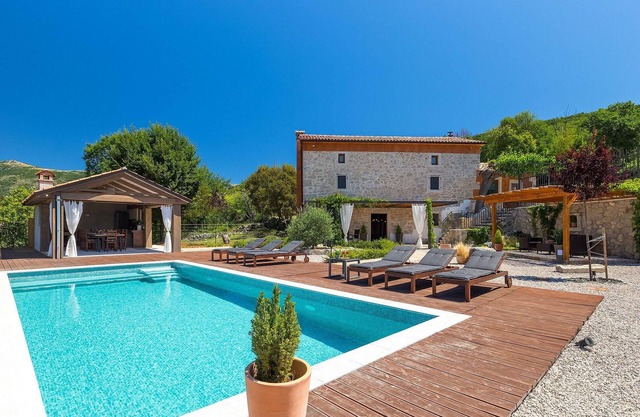 Amazing home in Labin - Rabac