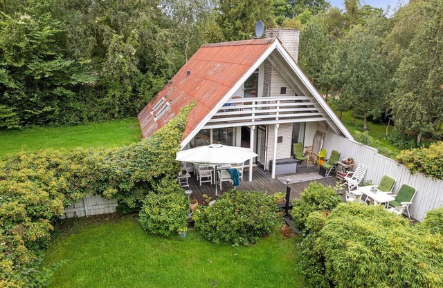 Amazing home in Nykøbing Sj with WiFi