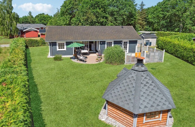 Amazing home in ørsted with kitchen