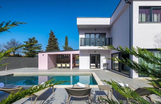 Amazing home in Porec