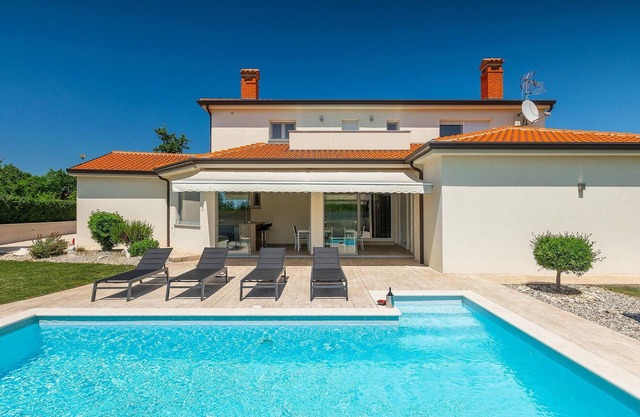 Amazing home in Porec