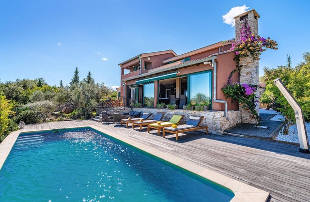 Amazing home in Veli Iz with WiFi