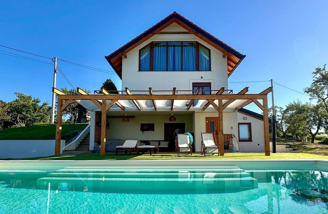 Amazing home in Vukanovec with sauna