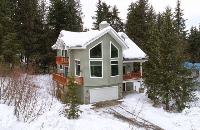 Amazing location with hot tub and front row views of Mt. Alyeska