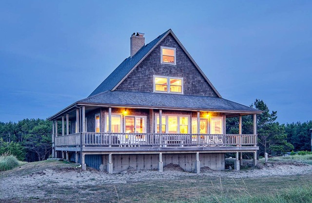 Amazing Ocean Views, Pets Ok, Beachfront, Xbox, 75" Theater (Weath)