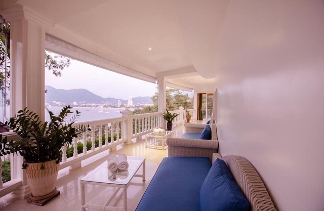 AMAZING SEA VIEW VILLA REGTUK PATONG!