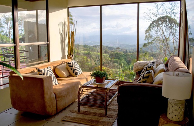 Amazing View《HOT TUB》6-Beds on perfect Location. Breakfast & Tours - Fruit Trees