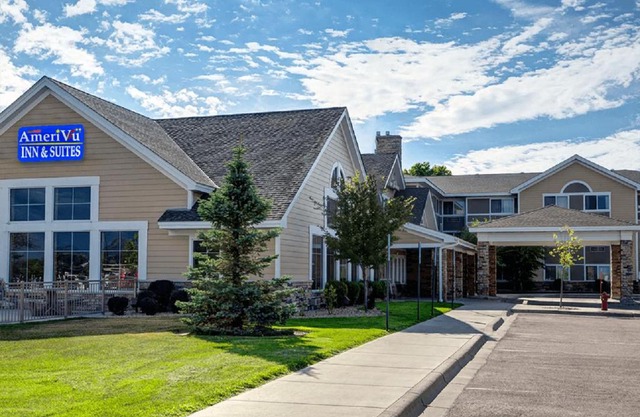 AmeriVu Inn and Suites - Waconia