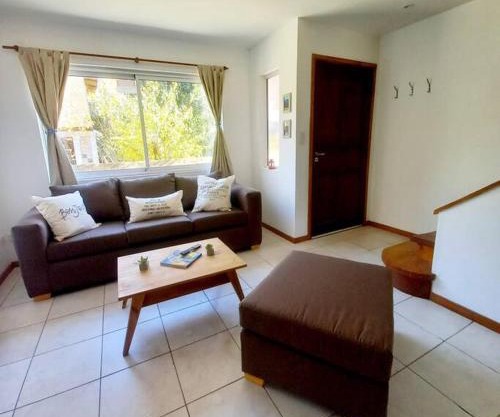 Amplia Casa luminosa a estrenar, Excelente ubicación