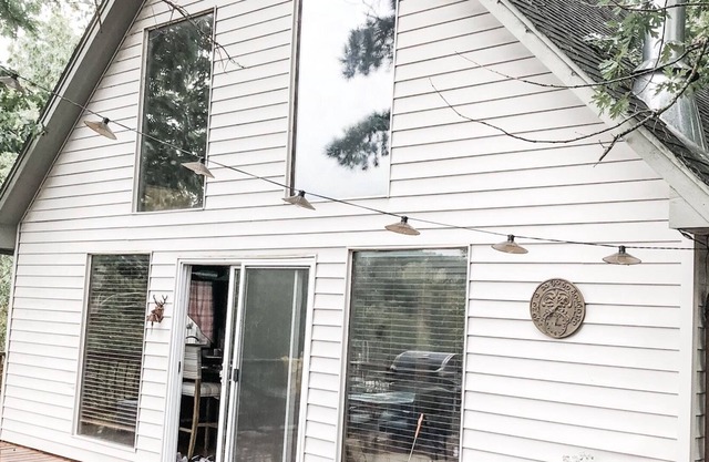 An escape in the heart of dripping springs