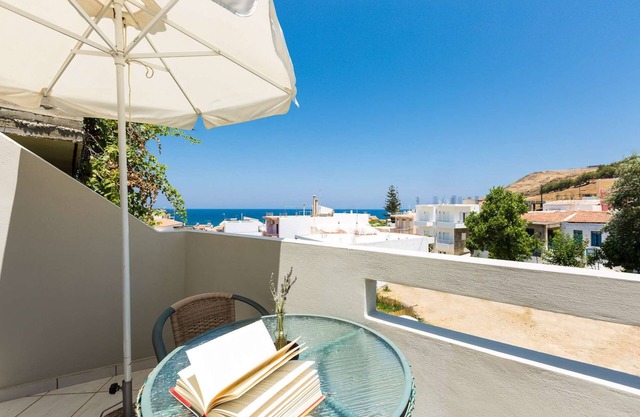 An open space studio with fully equipped kitchen accommodating up to three.