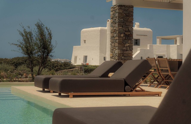 Anapnoe Resort by ParosKite