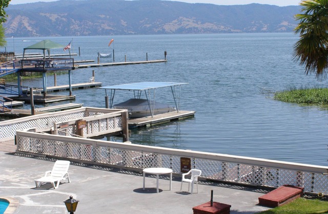 Anchorage Inn Lakeport