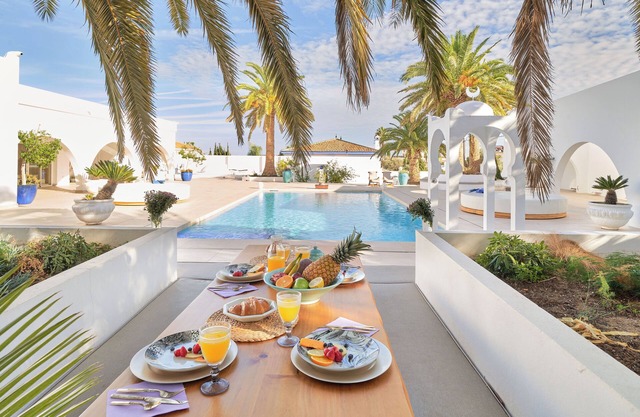 Andalusian Riad Salt Pool Bliss