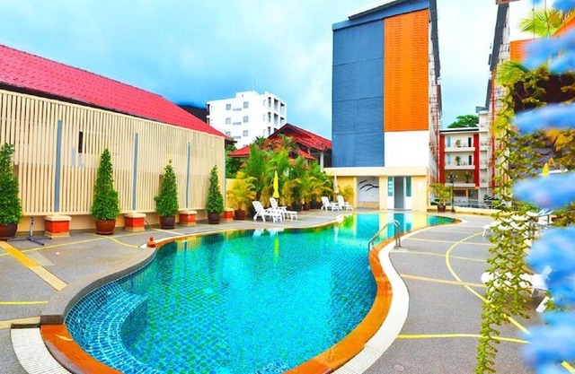 Andatel Superior Swimming View Room