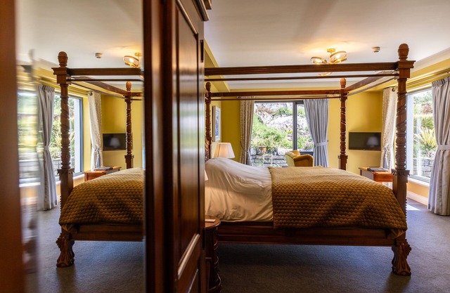 Annex @ Ballinalacken Castle in Doolin