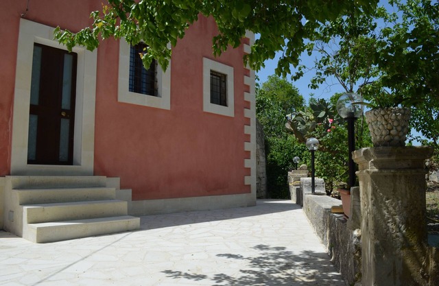 Antico Casale Pizzo is a beautiful house early 900 newly renovated