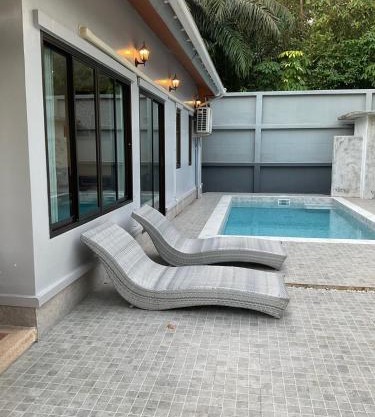 Aonang Peace Pool Villa