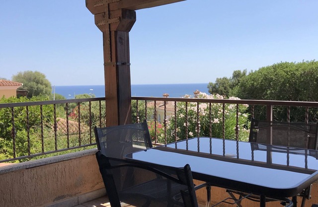 Apartment ASFODELO in residential village sea view AGRUSTOS