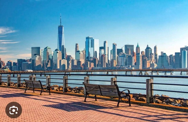 Apart Studio. West NY, 12Mints From NYCity