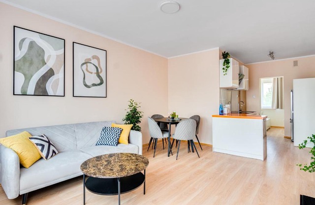 Apartament Słoneczny, PW INVEST HOME