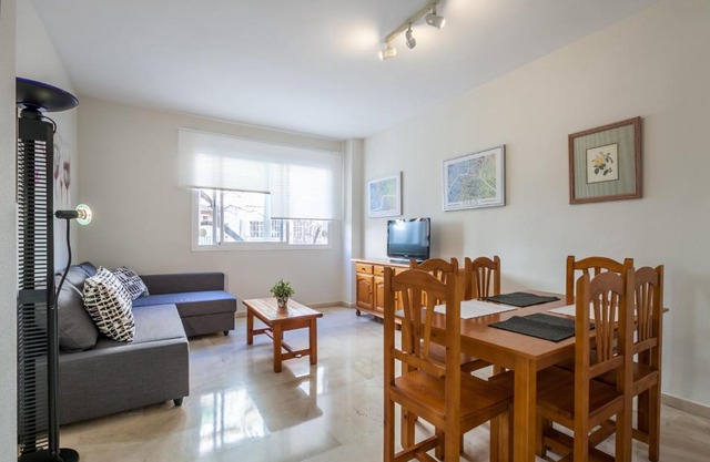 Apartamento cerca del Alcázar con garaje privado