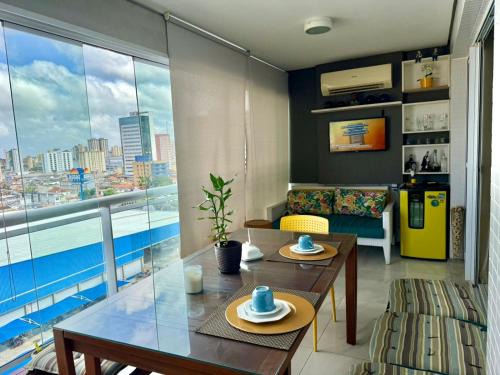 Apartamento completo com 3 SUÍTES - Piscina, Academia, Varanda Gourmet com uma vista privilegiada - Hospedagem à altura da COP30