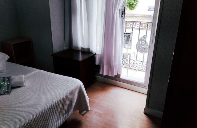 Apartamento HOTEL MONTAÑA LAVAPIES