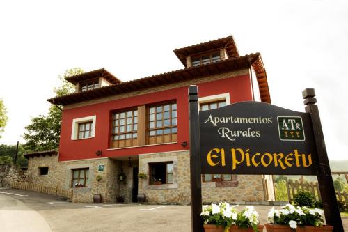 Apartamentos El Picoretu
