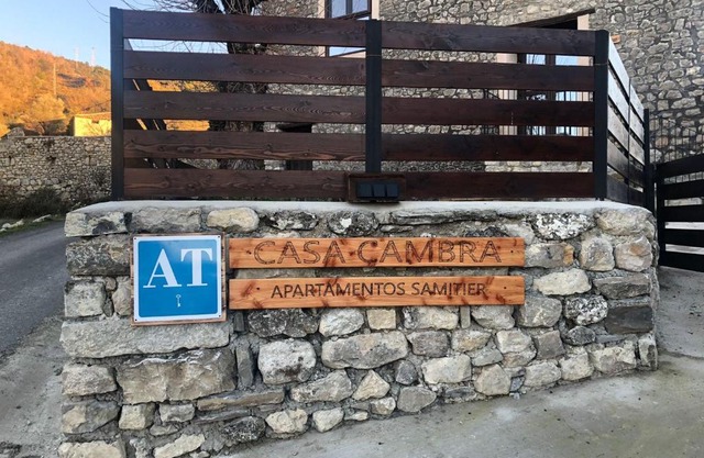 Apartamentos Samitier Casa Cambra