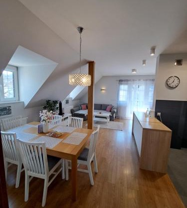 APARTAMENTY TUŹNIKOWIE
