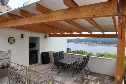 apartman bogoje zapad