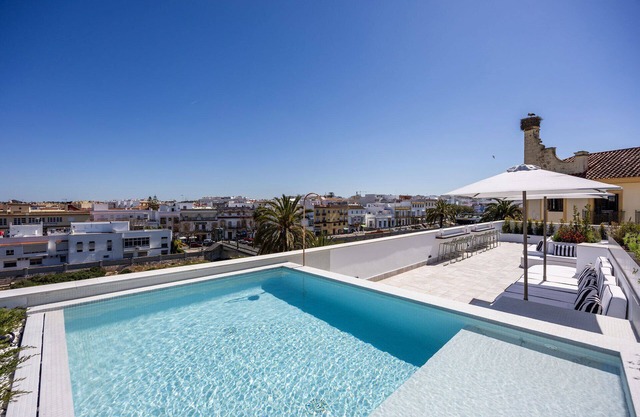 Apartment 'Suite 5' with Shared Terrace, Wi-Fi and Air Conditioning