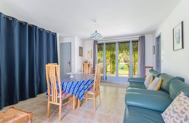 Apartment 'Gîte-eau-soleil' with Balcony and Wi-Fi