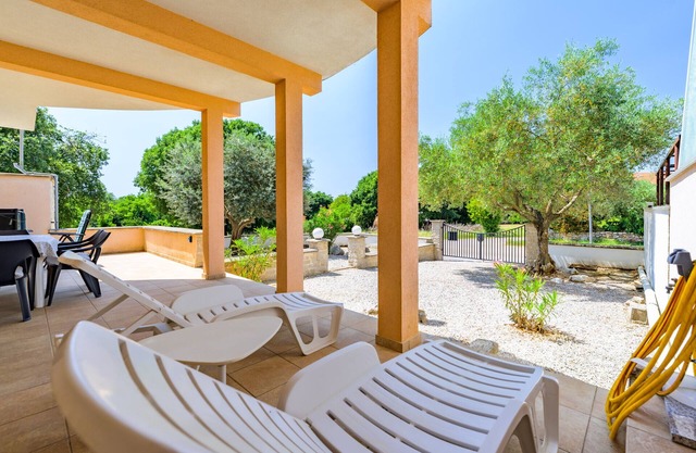 Apartment Panous 1 with shared Pool in Poreč, Istria