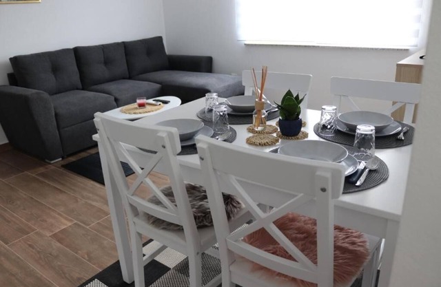 Apartment Šafranko (60121-A1) - Đurmanec