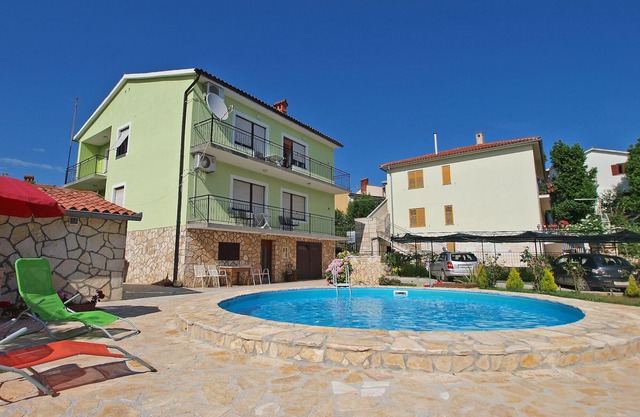Apartment 1056/4400 (Istria - Pula), 500m from the beach