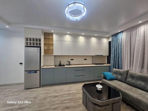 Apartment 1718 near the sea