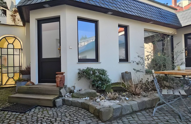 Apartment 2 'Near Blue Wonder' with Shared Terrace, Garden and Wi-Fi