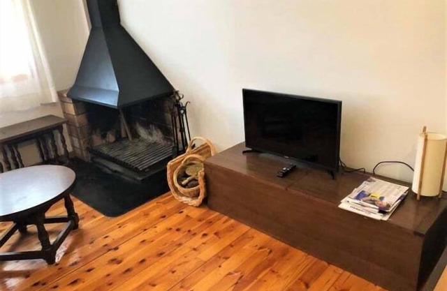 Apartment 2 rooms Fireplace, Football Pitch & Terrace