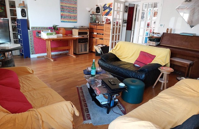 apartment 2 to 4 people