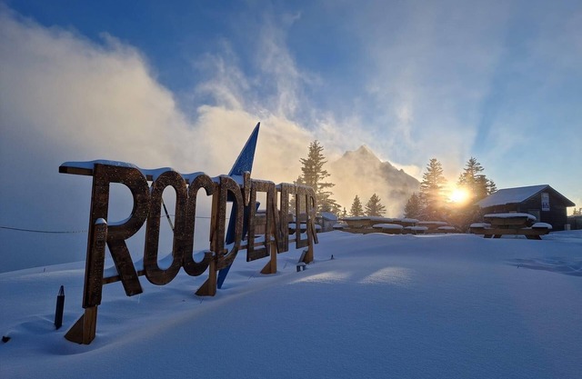 APARTMENT 4/5 PEOPLE RESIDENCE WITH SWIMMING POOL STATION CENTER CLASS 3⭐️⭐️⭐️