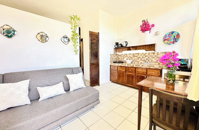 APARTMENT 5min to MARINA & 15 minutes walking to MEDANO BEACH!