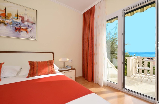 Apartment A1 Lavender DeLuxe with 60m² and picturesque sea view