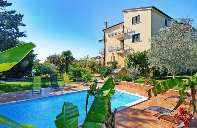 Apartment Albina by Interhome