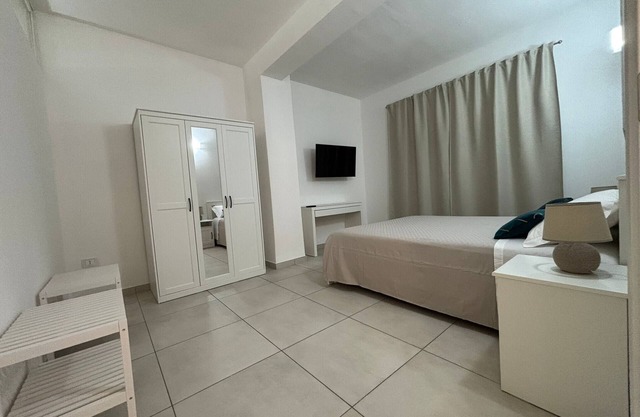 Apartment 'Anglona House' with Wi-Fi and Air Conditioning