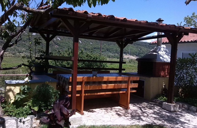 Apartment Ani - garden with playground: - Supetarska Draga, Island Rab, Croatia